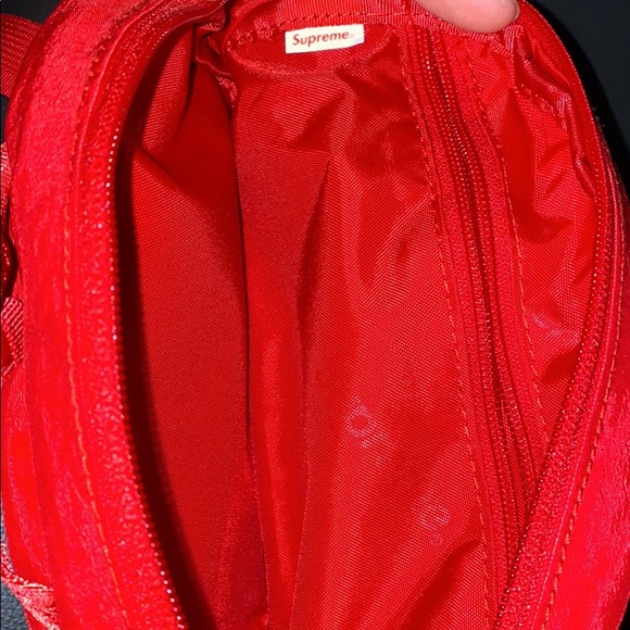 Supreme Bags - Picture 5 of 8